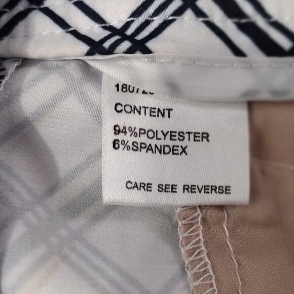 Tail Women’s Plaid Golf Shorts Size 4 White Black Stretch Golf Casual Shorts - Picture 8 of 8